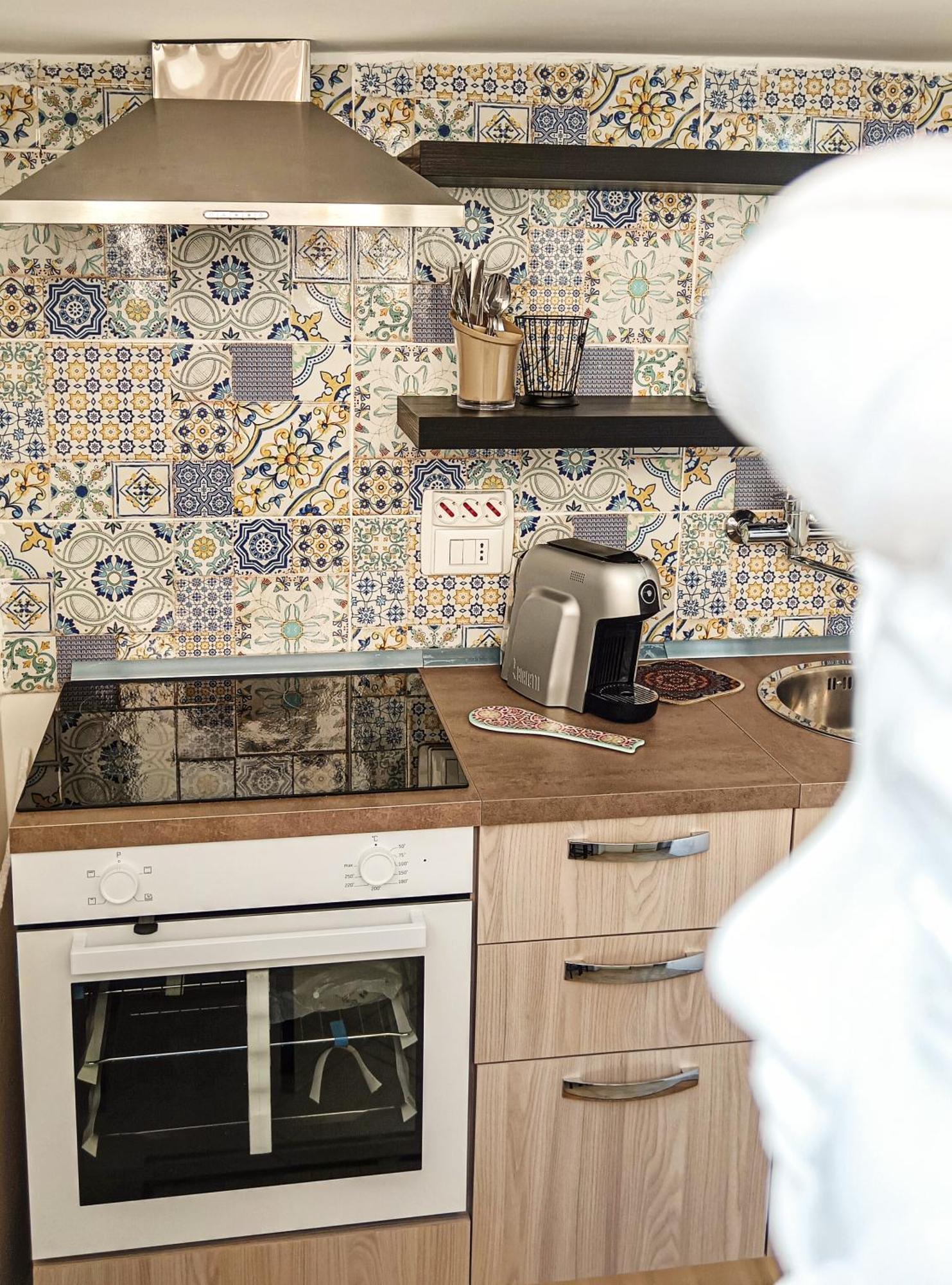 Kataneasyhouse Apartment Cibali Екстериор снимка